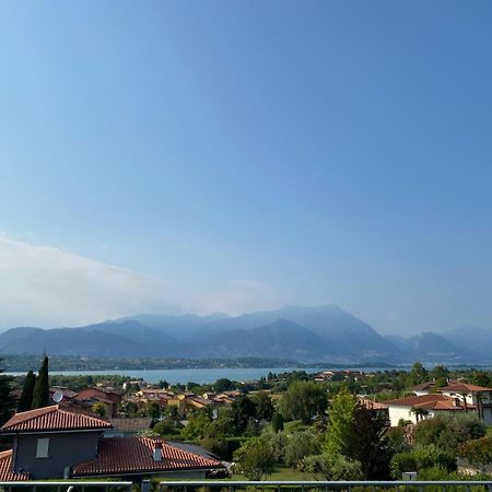 Flowers & Garden Apartment Con Vista Lago Manerba del Garda Exteriér fotografie