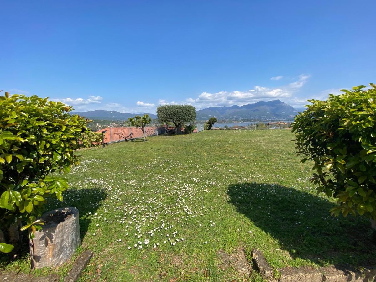 Flowers & Garden Apartment Con Vista Lago Manerba del Garda Exteriér fotografie